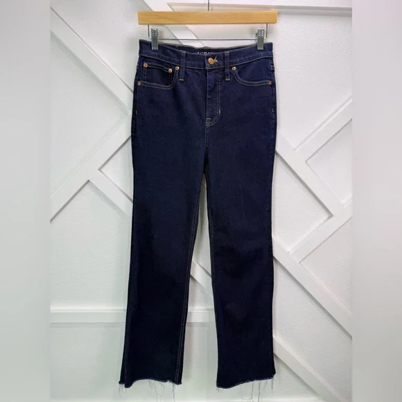 J. Crew Slim Demi Boot Jean In Dark Rinse Wash Size 26 - Picture 2 of 11